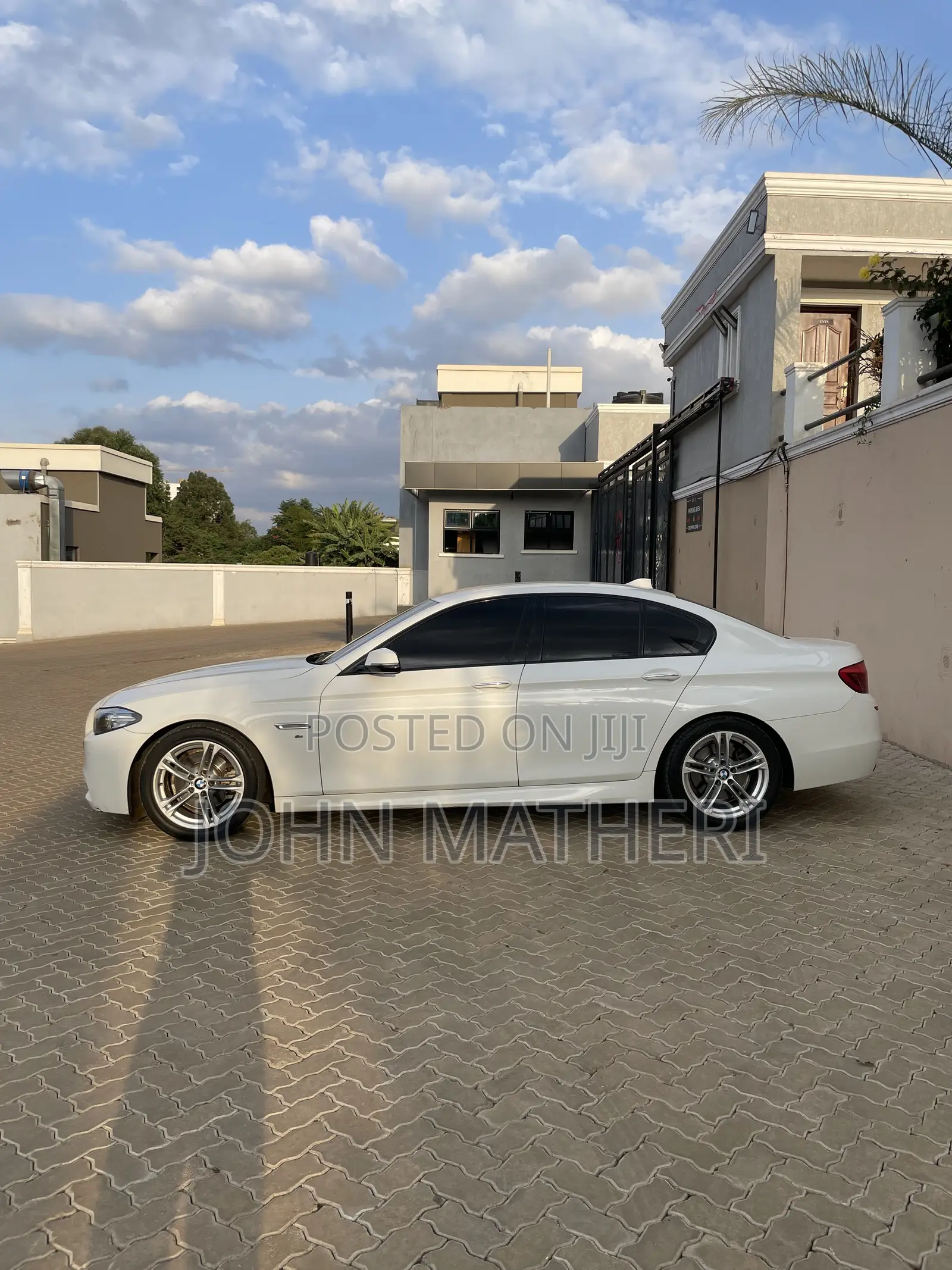 BMW 523i 2015 White