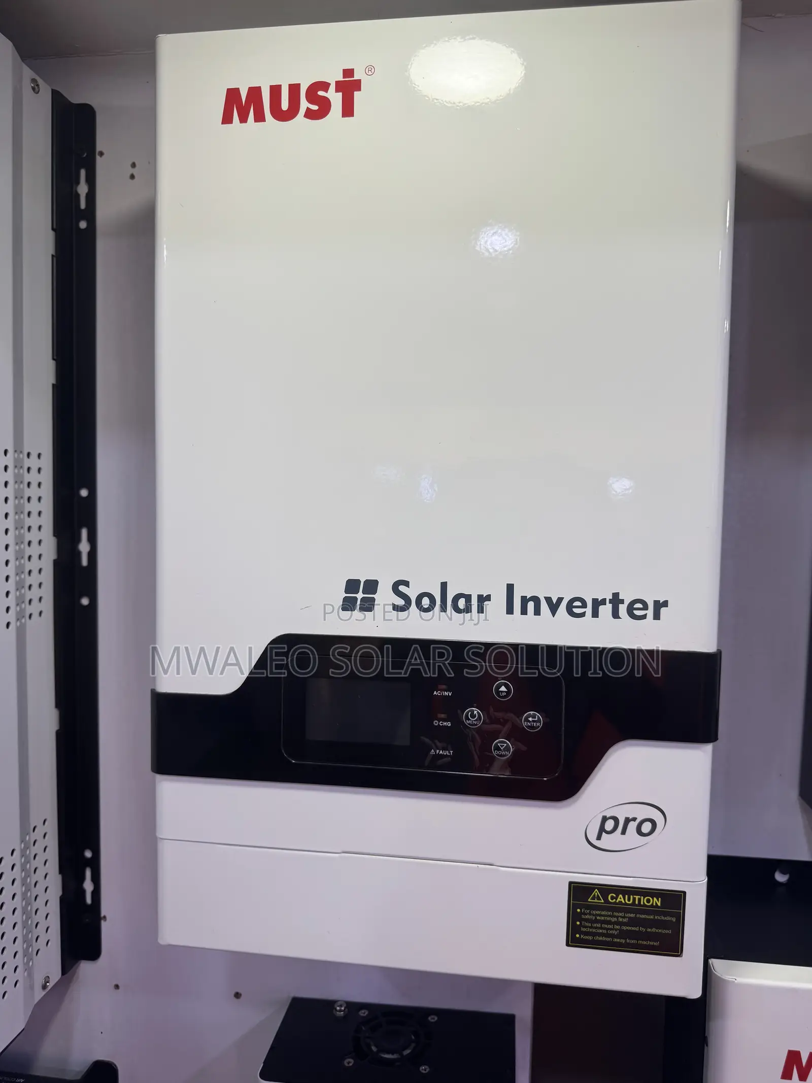 MPPT Based Solar Inverter Must 5200w 48v