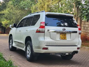 Toyota Land Cruiser Prado 2.8 D-4D 2016 Pearl