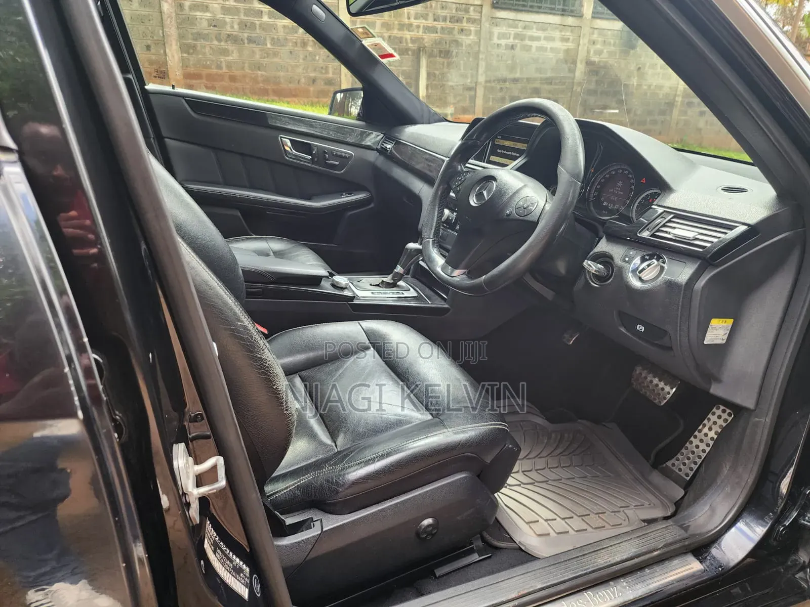 Mercedes-Benz E250 2010 Black