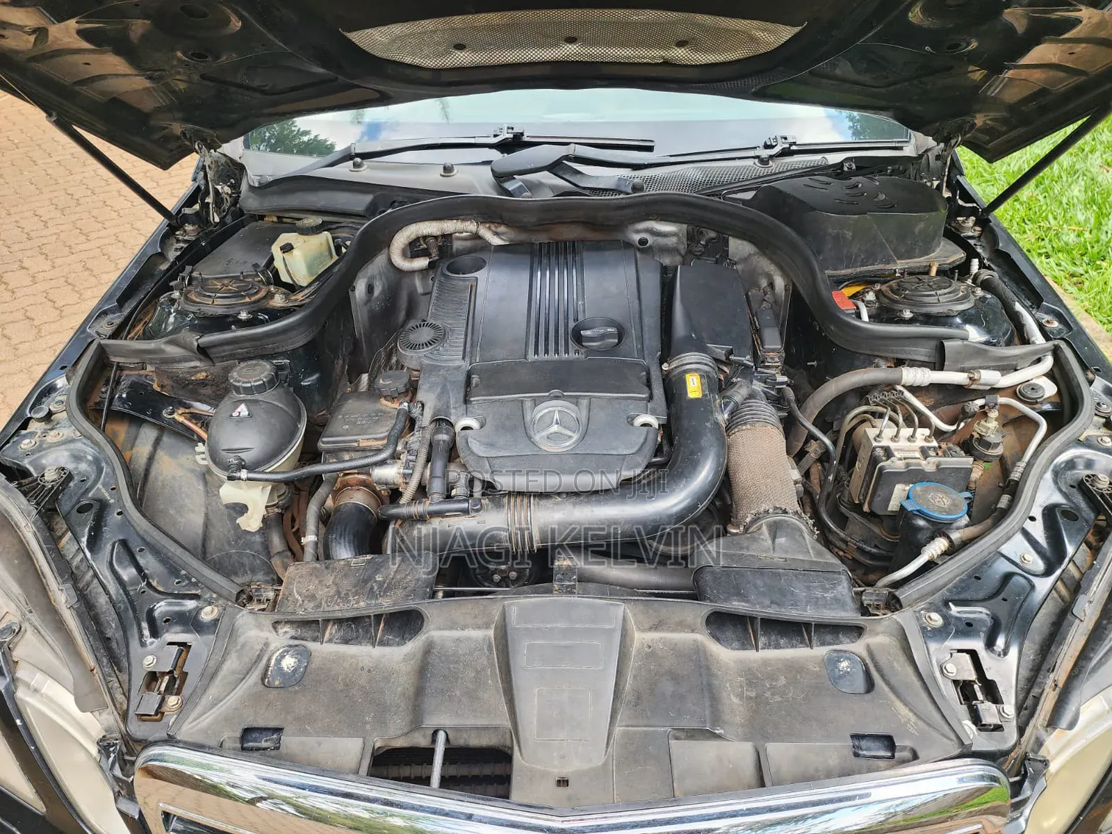 Mercedes-Benz E250 2010 Black
