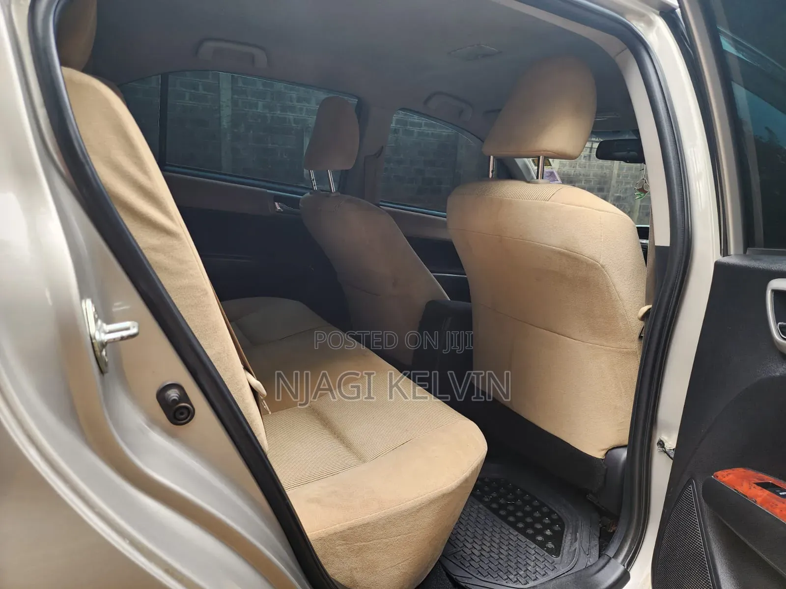 Toyota Axio 2012 Gold