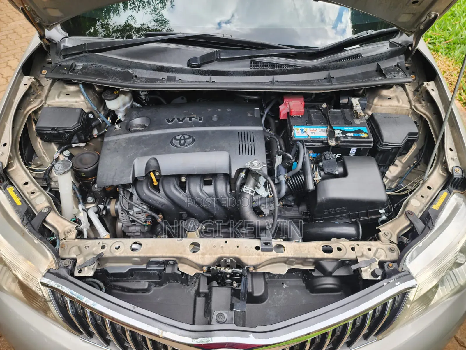 Toyota Axio 2012 Gold
