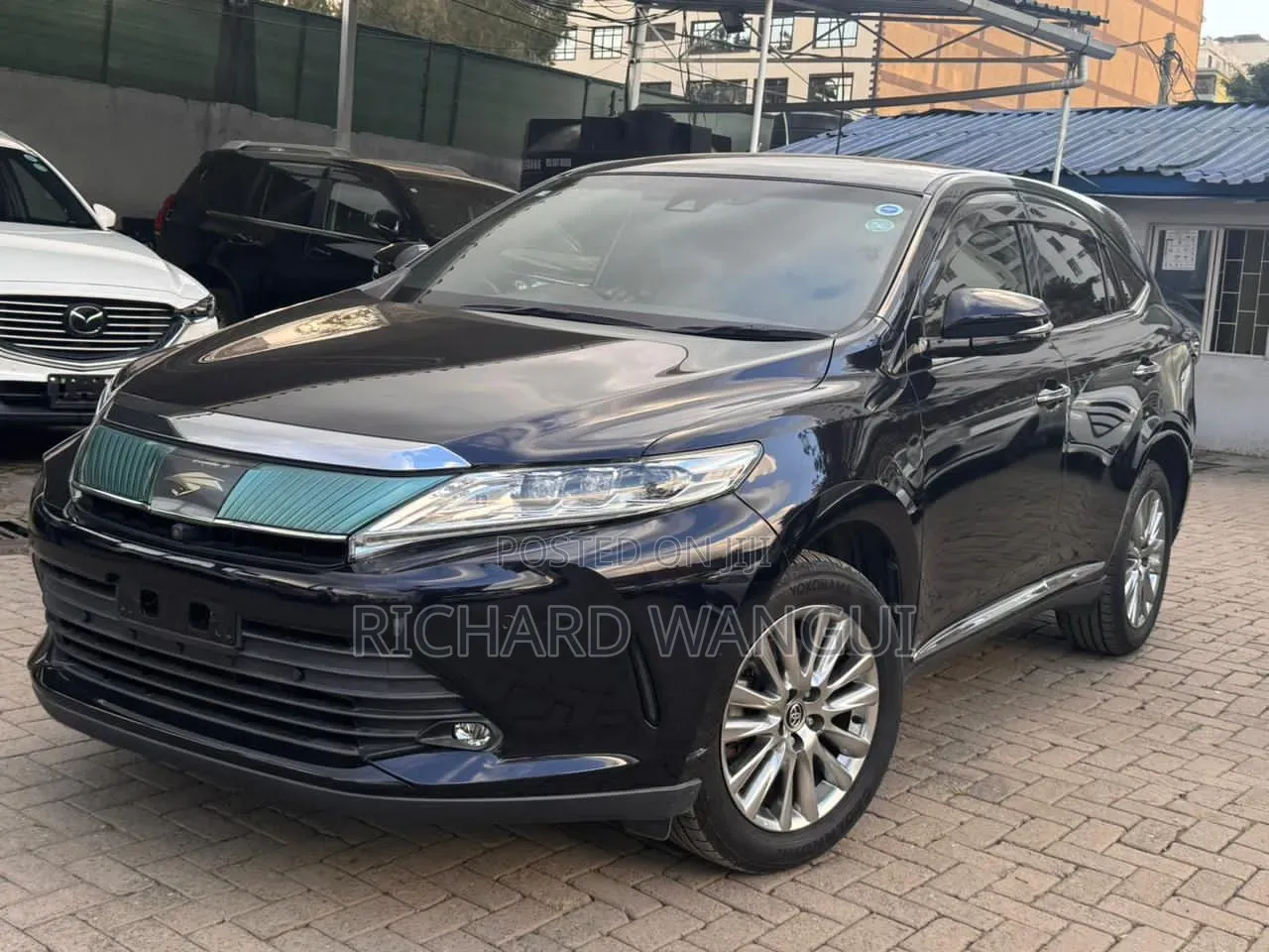 Toyota Harrier 2019 Black
