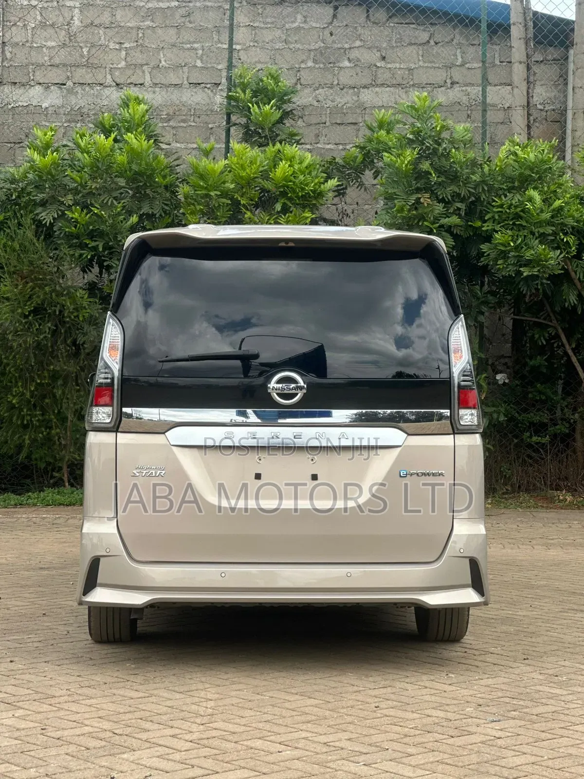 Nissan Serena 2019 Gray