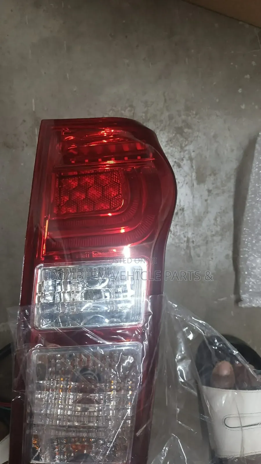Tail Lamp/Light/Rear/Backlight/Brake Light Isuzu D-Max Dmax 2010-2015