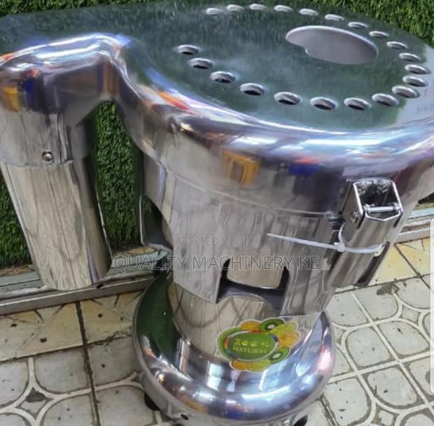 User Friendly a-3000 Commercial Juicer