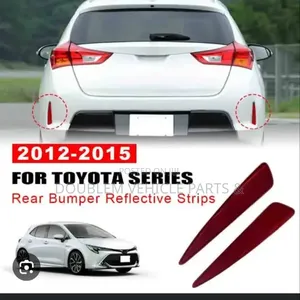 Rear Bumper Reflector Toyota Auris 2011,2012,2013,2014,2015/New Model