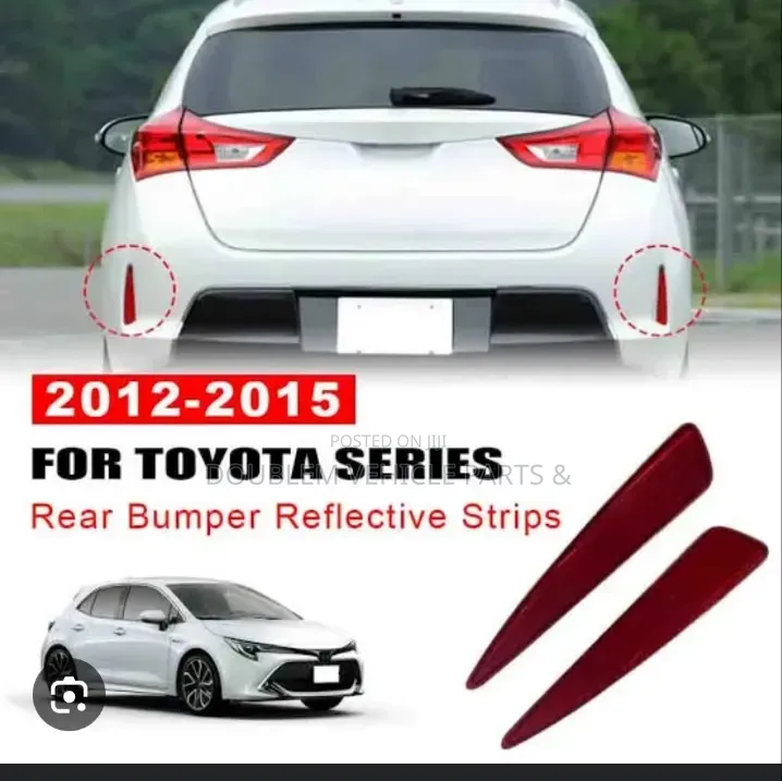 Rear Bumper Reflector Toyota Auris 2011,2012,2013,2014,2015/New Model