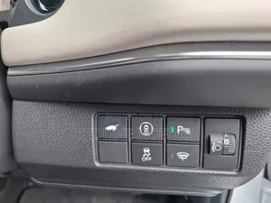 Honda Vezel 1.5 Hybrid 2WD 2021 Silver