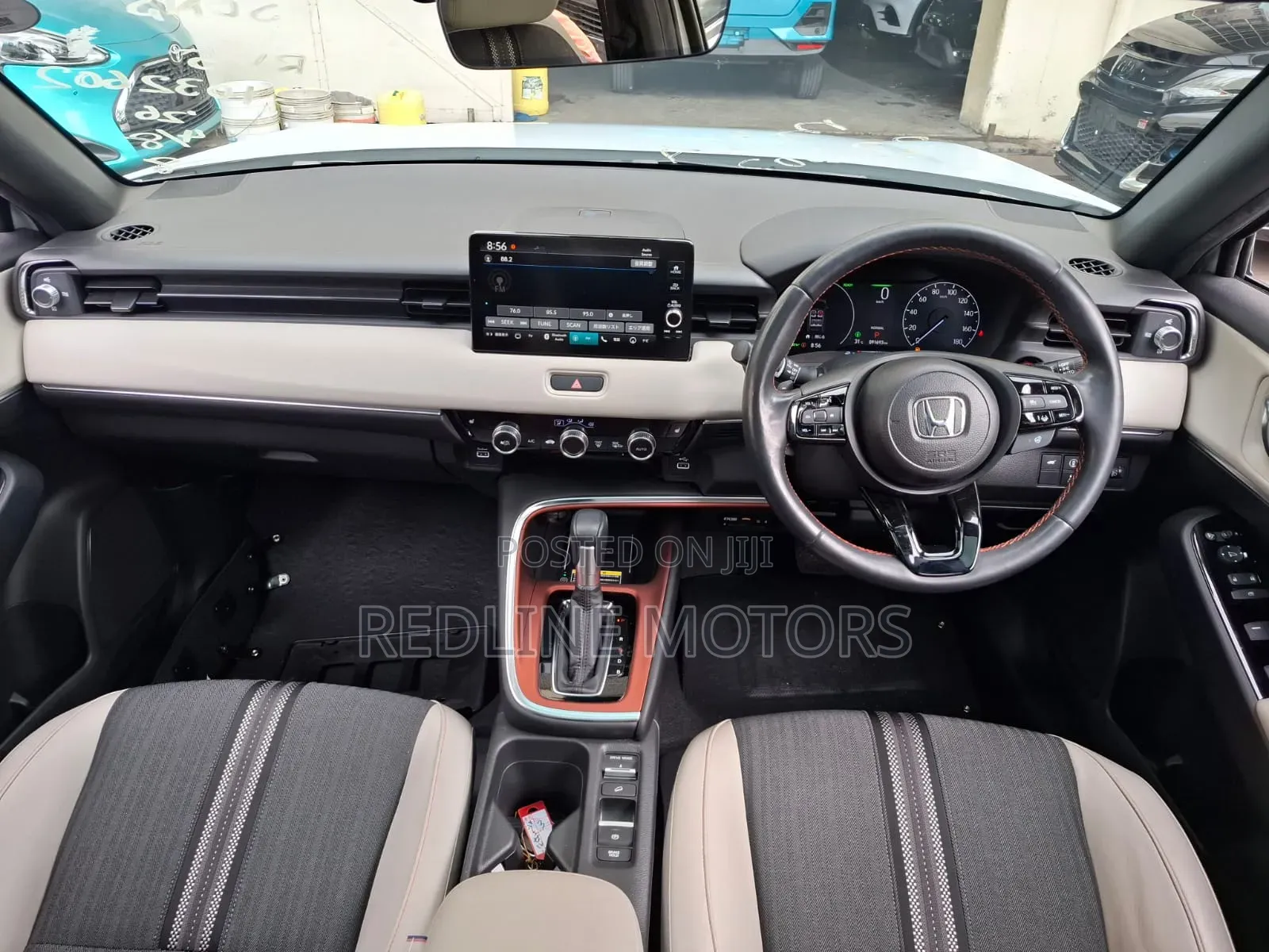 Honda Vezel 1.5 Hybrid 2WD 2021 Silver