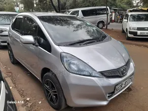 Honda Fit 2011 Silver