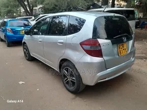 Honda Fit 2011 Silver