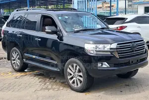 Toyota Land Cruiser 4.6 V8 ZX 2020 Black