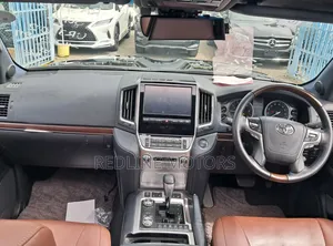 Toyota Land Cruiser 4.6 V8 ZX 2020 Black