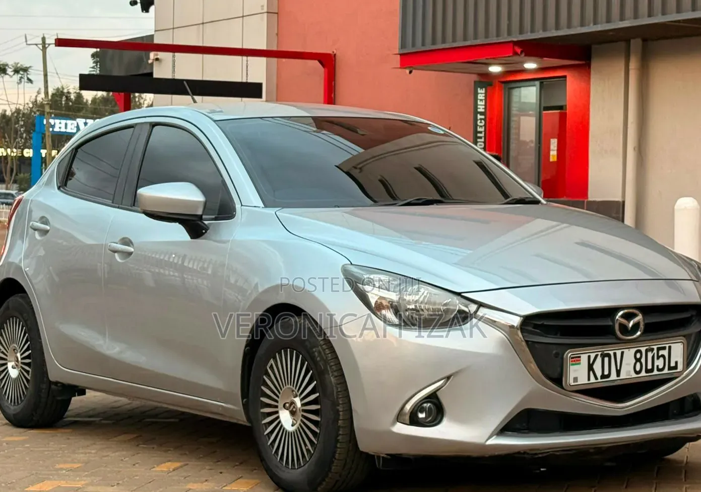 Mazda Demio 2018 Silver