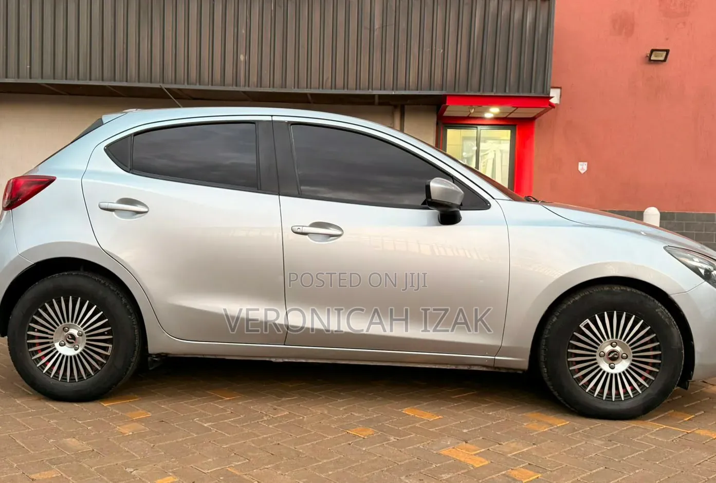 Mazda Demio 2018 Silver