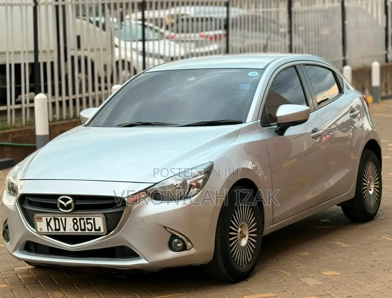 Mazda Demio 2018 Silver