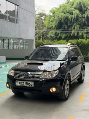 Subaru Forester 2012 Black