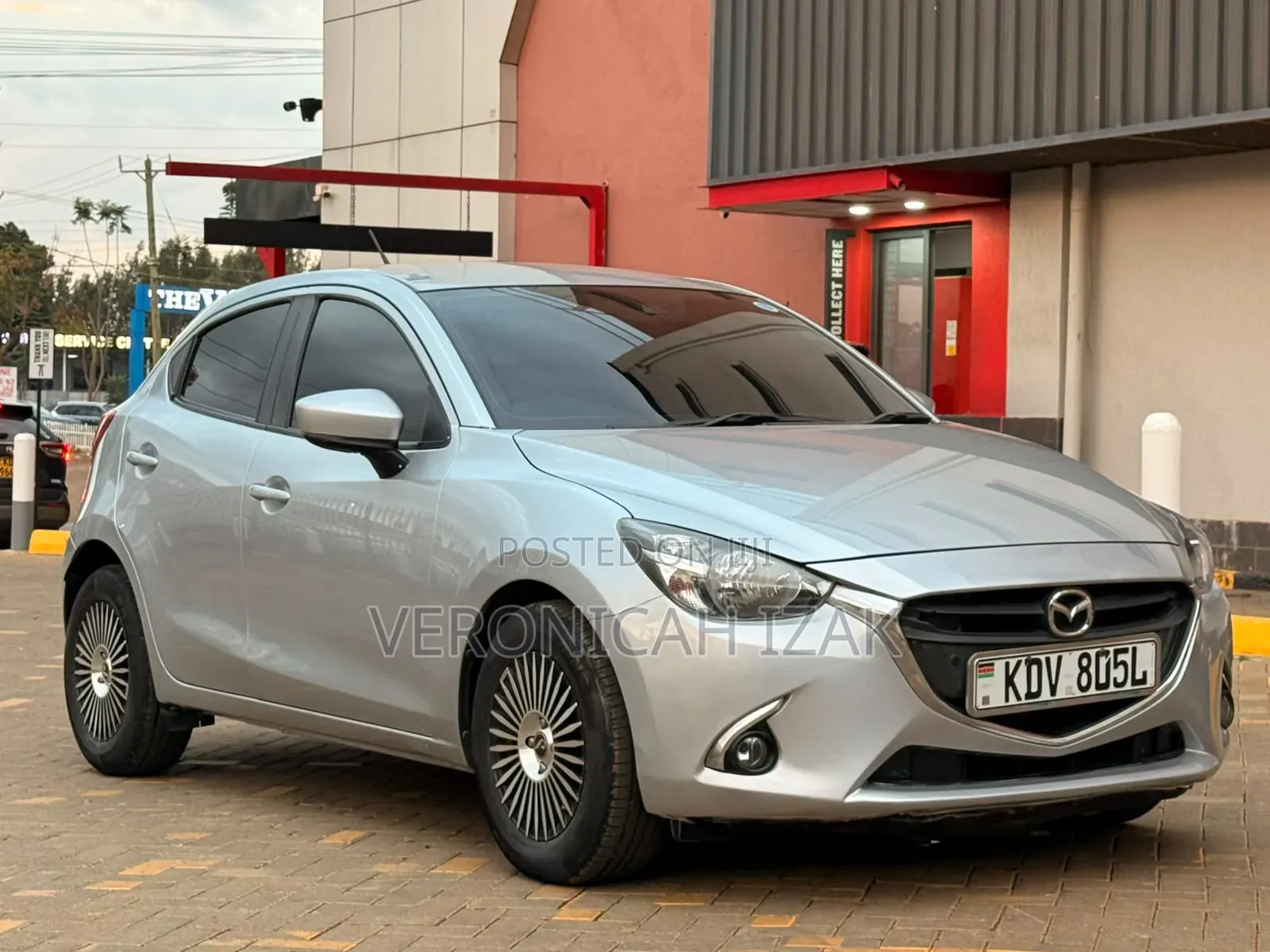 Mazda Demio 2018 Silver
