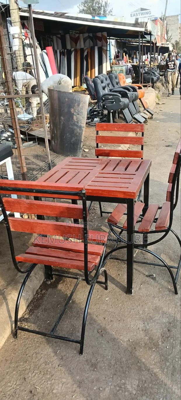 Restaurant Hotel and Garden Seats - thumbnail 4