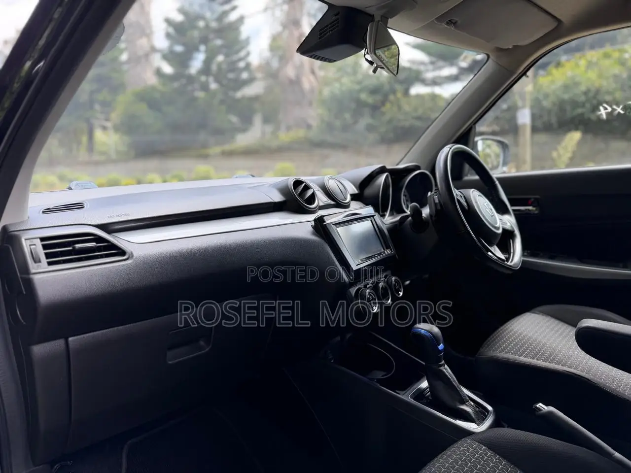 Suzuki Swift 2018 Black