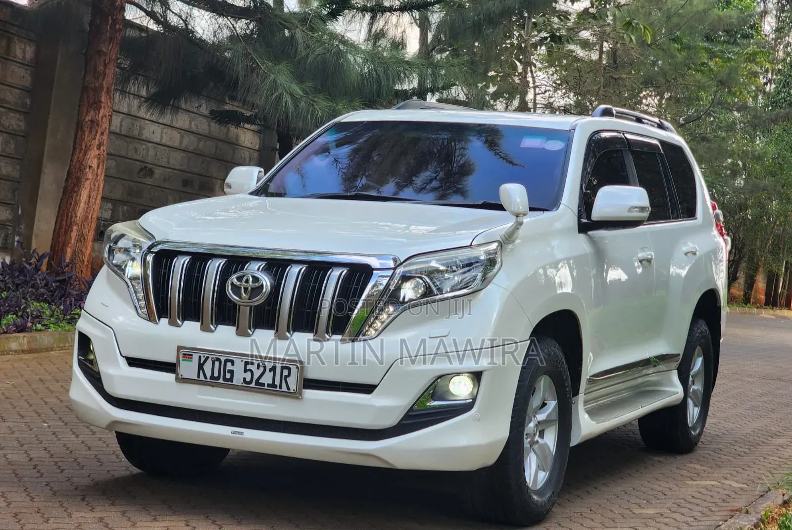 Toyota Land Cruiser Prado 2017 White