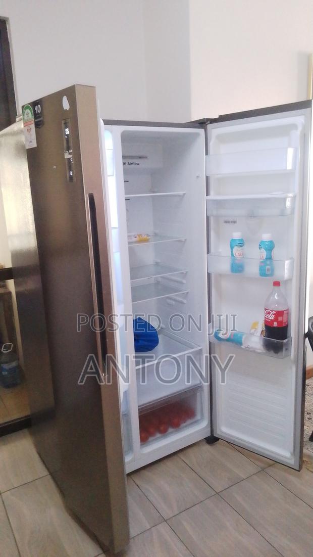 Refrigerator - thumbnail 2