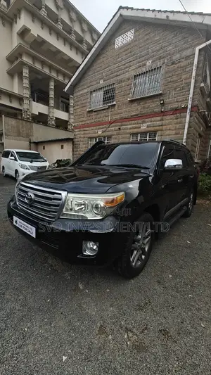 Toyota Land Cruiser 2016 Black
