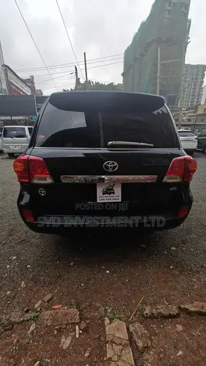 Toyota Land Cruiser 2016 Black