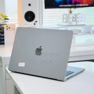 Laptop Apple MacBook Pro 2021 M1 Max 64GB Apple M1 Max SSD 2T