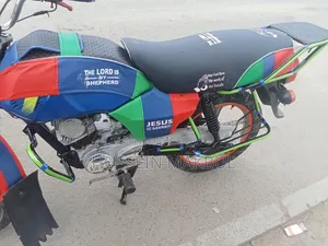 TVS HLX Plus ES 2022 Blue
