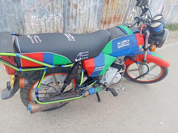 TVS HLX Plus ES 2022 Blue - thumbnail 10