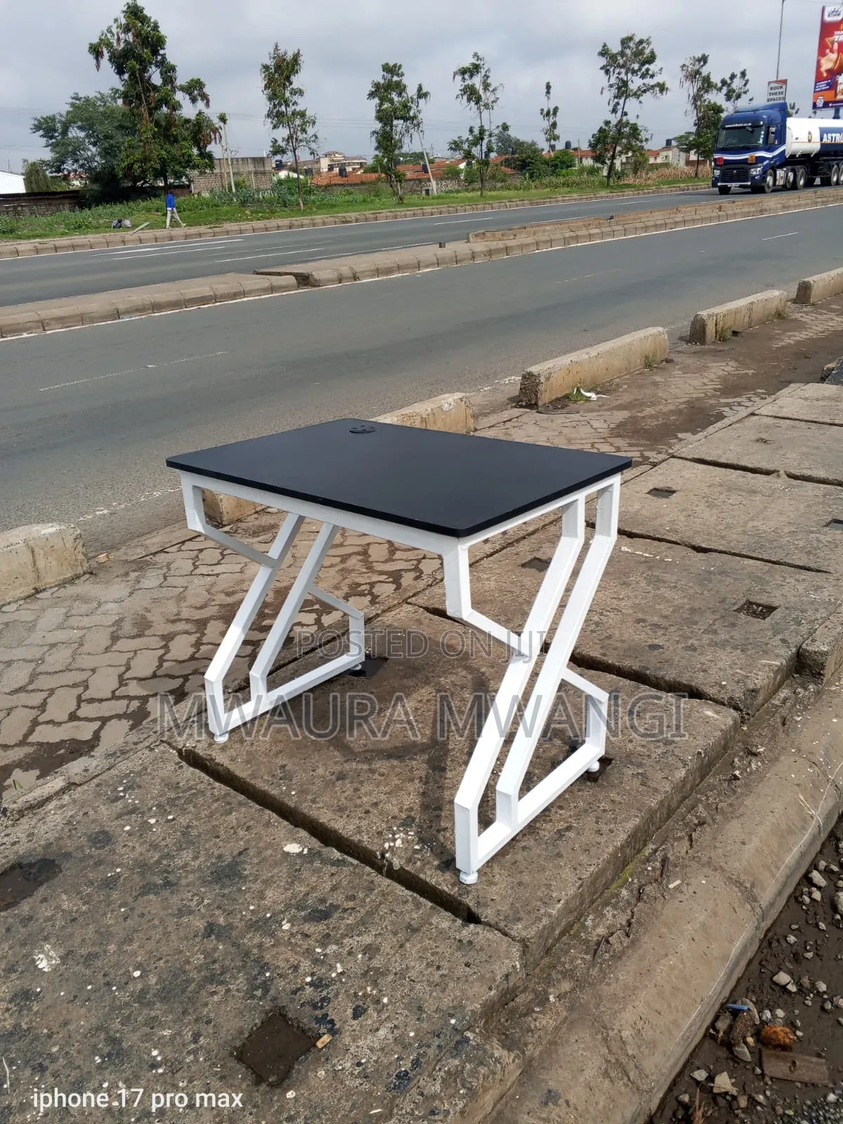 Office Desk