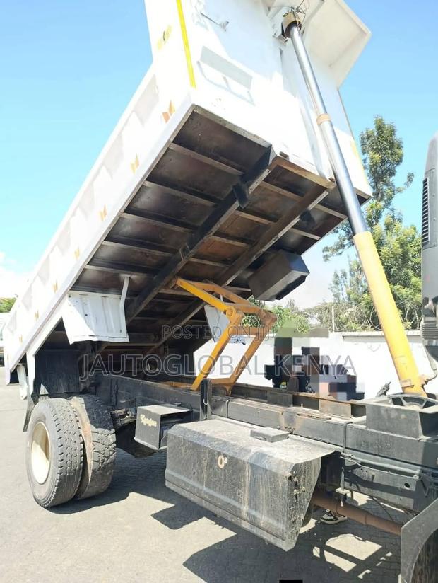 Isuzu FTR Tipper Financing - thumbnail 4
