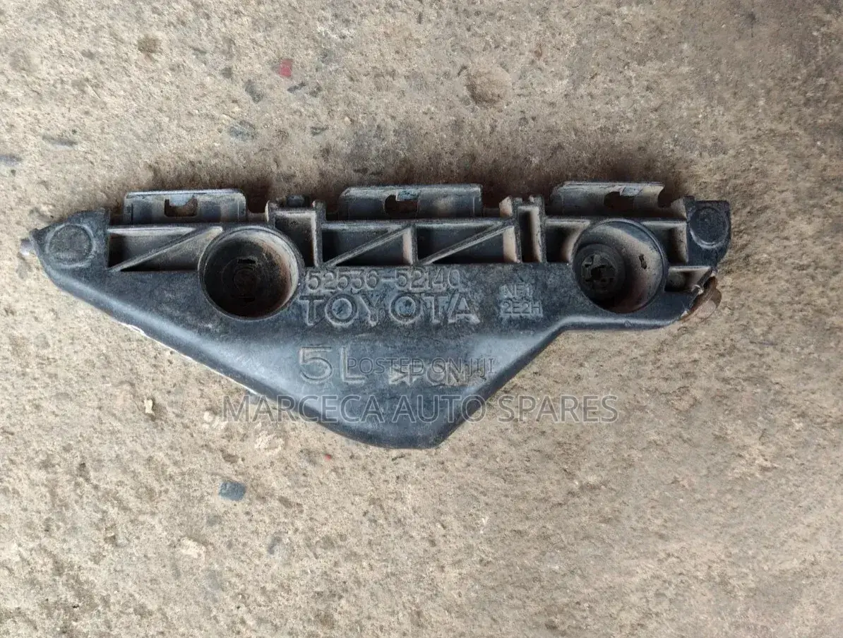 Toyota Belta 2005-2012