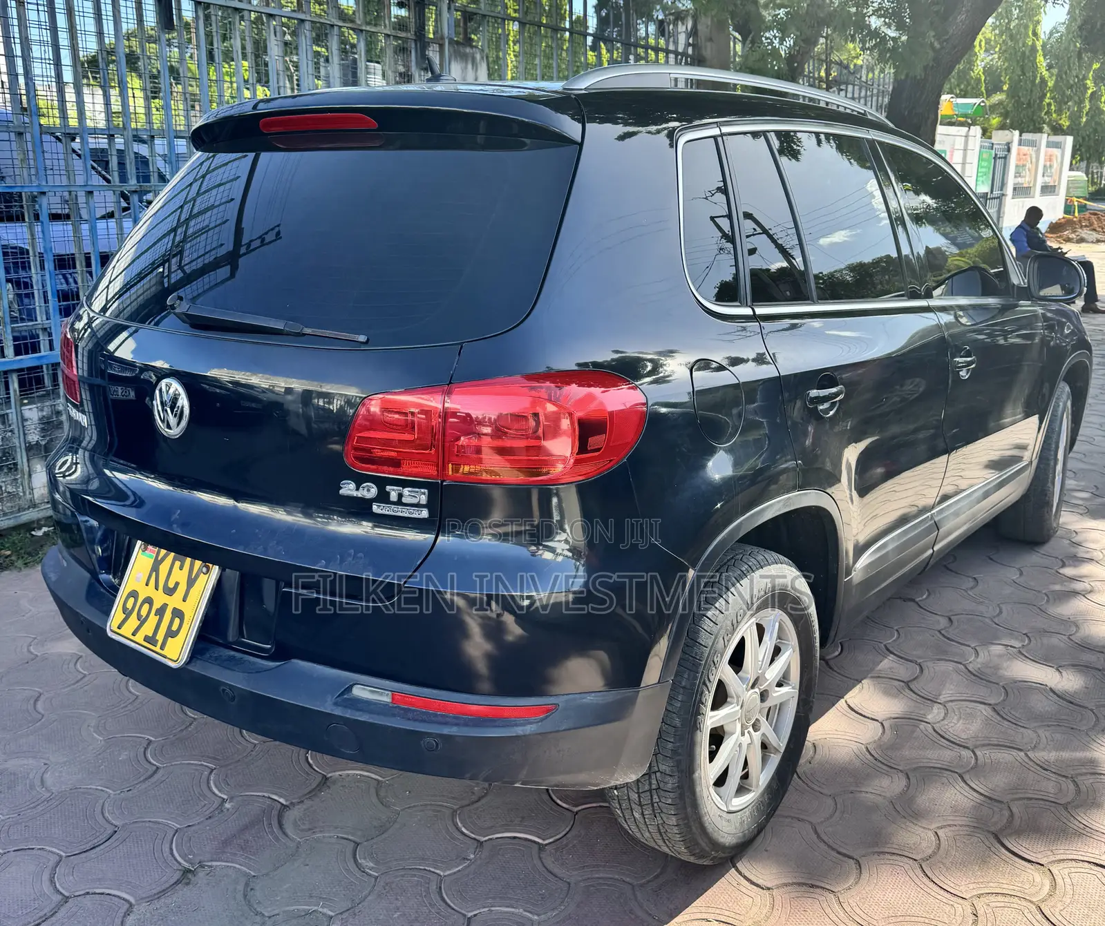 Volkswagen Tiguan S 4Motion 4dr SUV AWD (2.0L 4cyl Turbo 6A) 2014 Black