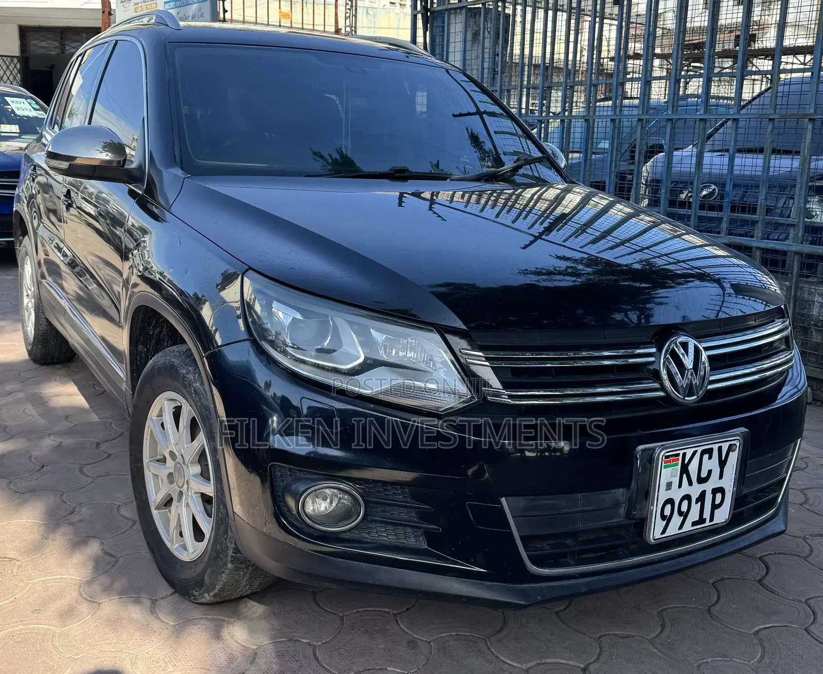 Volkswagen Tiguan S 4Motion 4dr SUV AWD (2.0L 4cyl Turbo 6A) 2014 Black