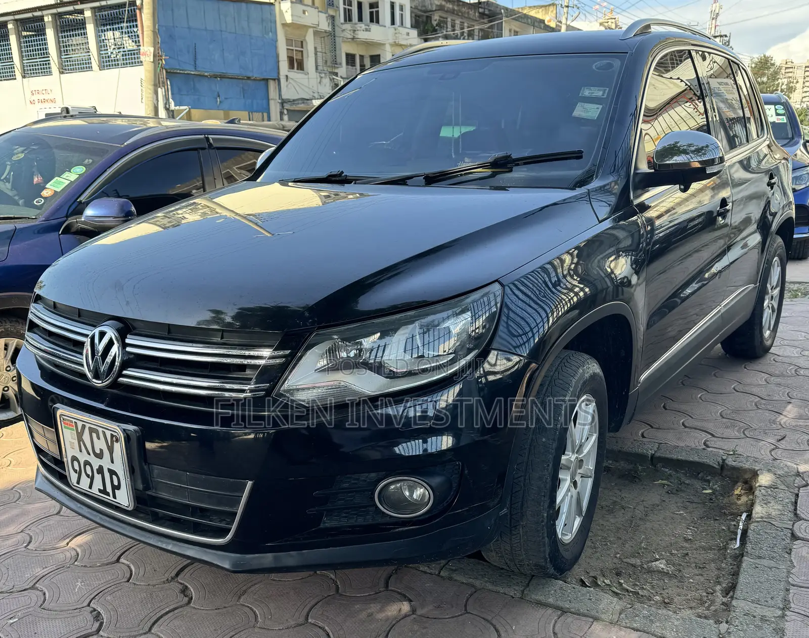 Volkswagen Tiguan S 4Motion 4dr SUV AWD (2.0L 4cyl Turbo 6A) 2014 Black