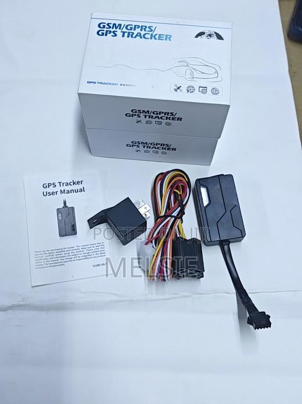 Car Tracker With Live Location Monitoring