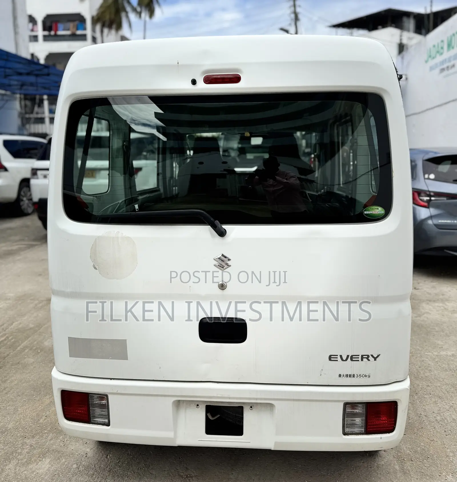 Suzuki Every Wagon 2019 White