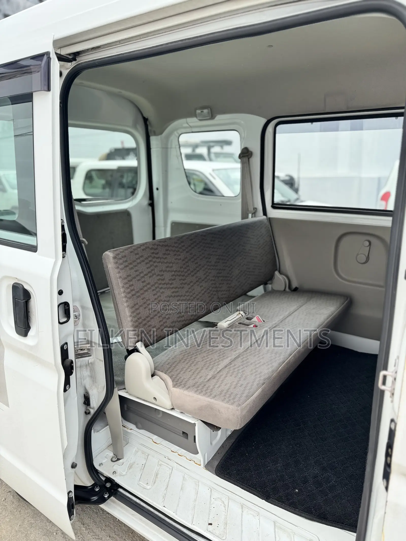 Suzuki Every Wagon 2019 White