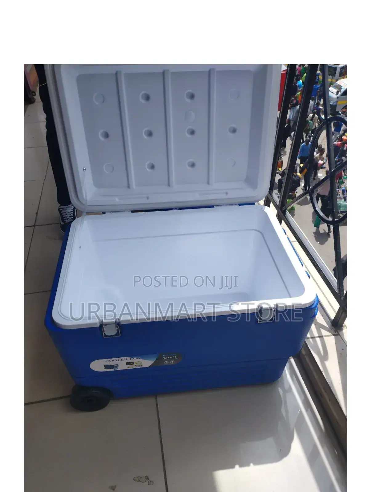 Premier 100 Litres Portable Ice Cooler Box