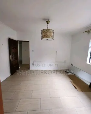 3bdrm Bungalow in Karen C for rent