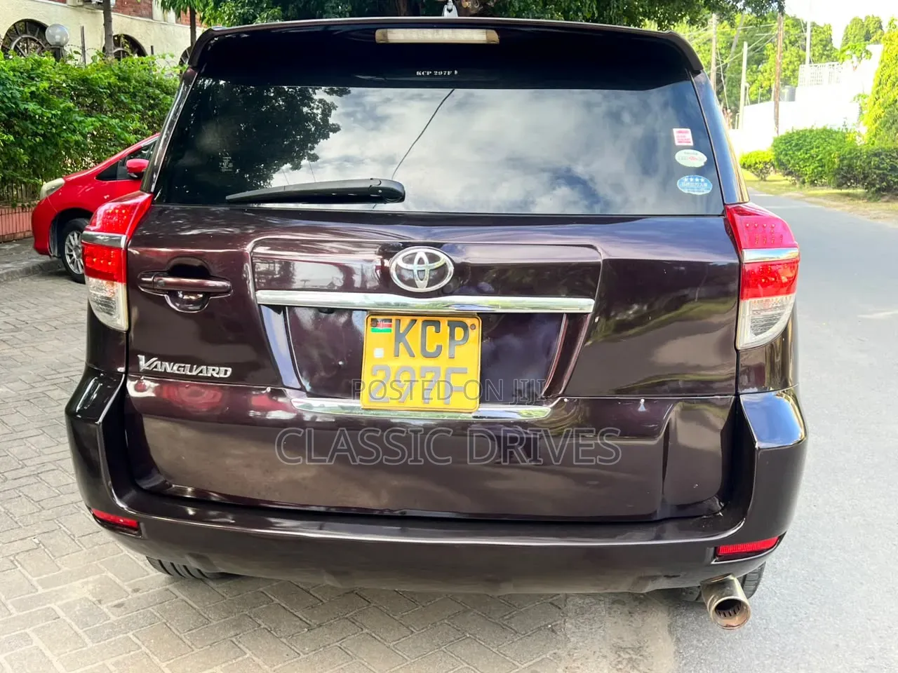 Toyota Vanguard 2011 Maroon