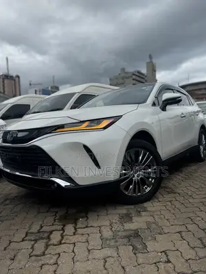 Toyota Harrier 2.5 Hybrid 4WD 2021 White