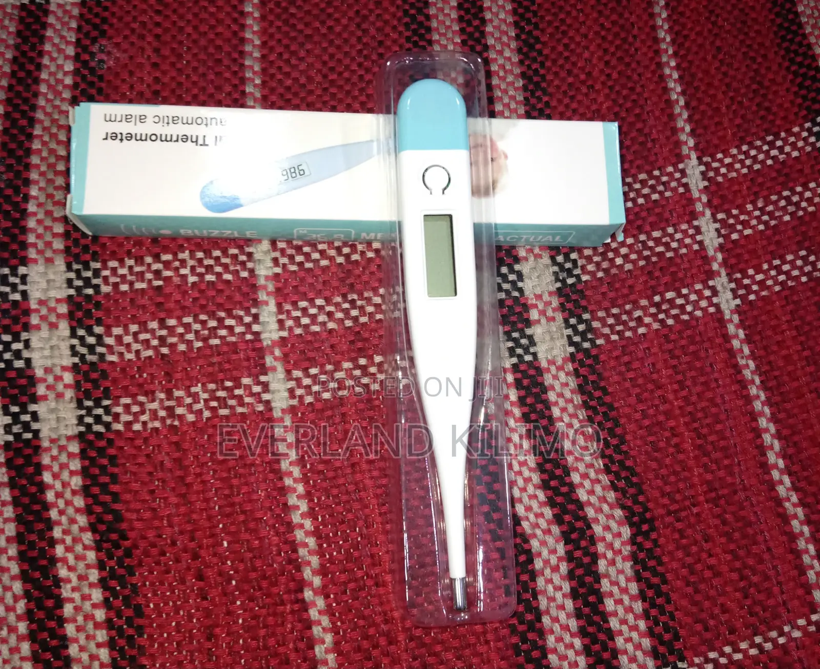 Reading Digital Thermometer