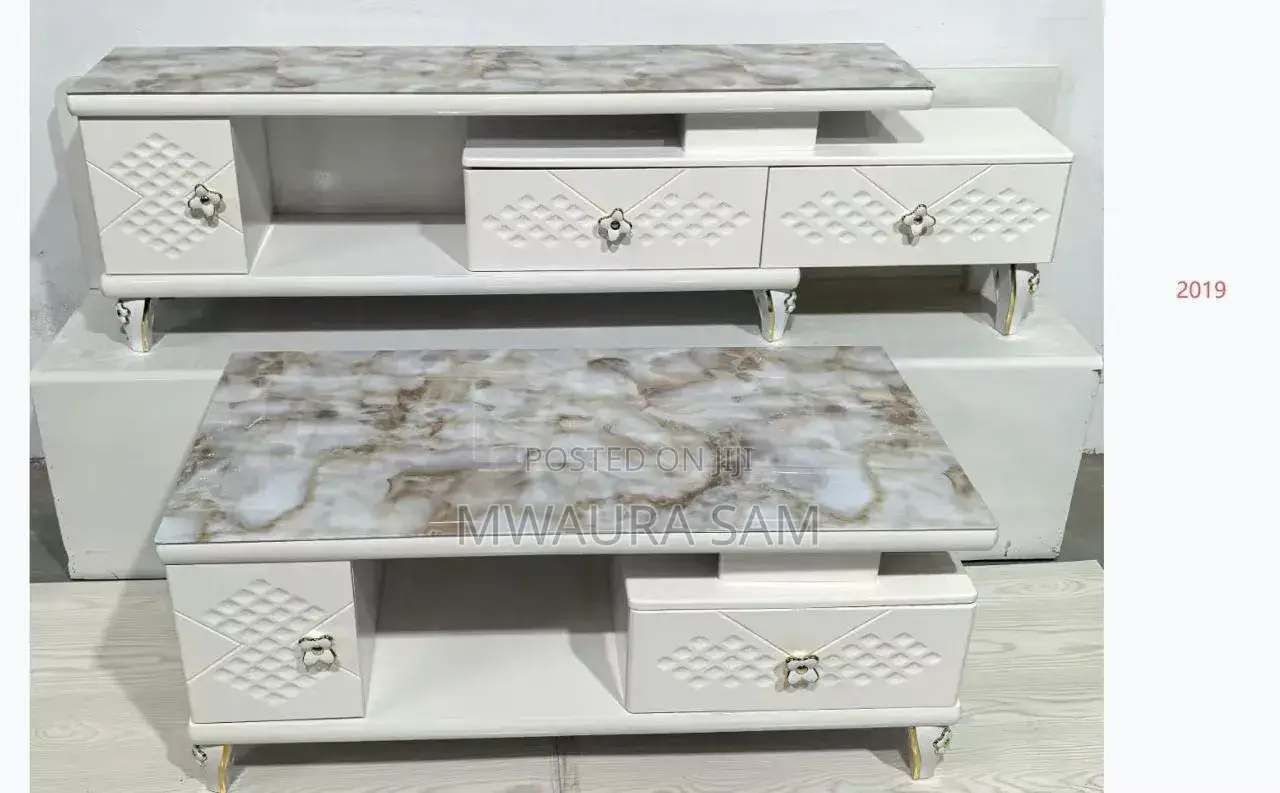 Stylish Tv Unit and Coffee Table Set
