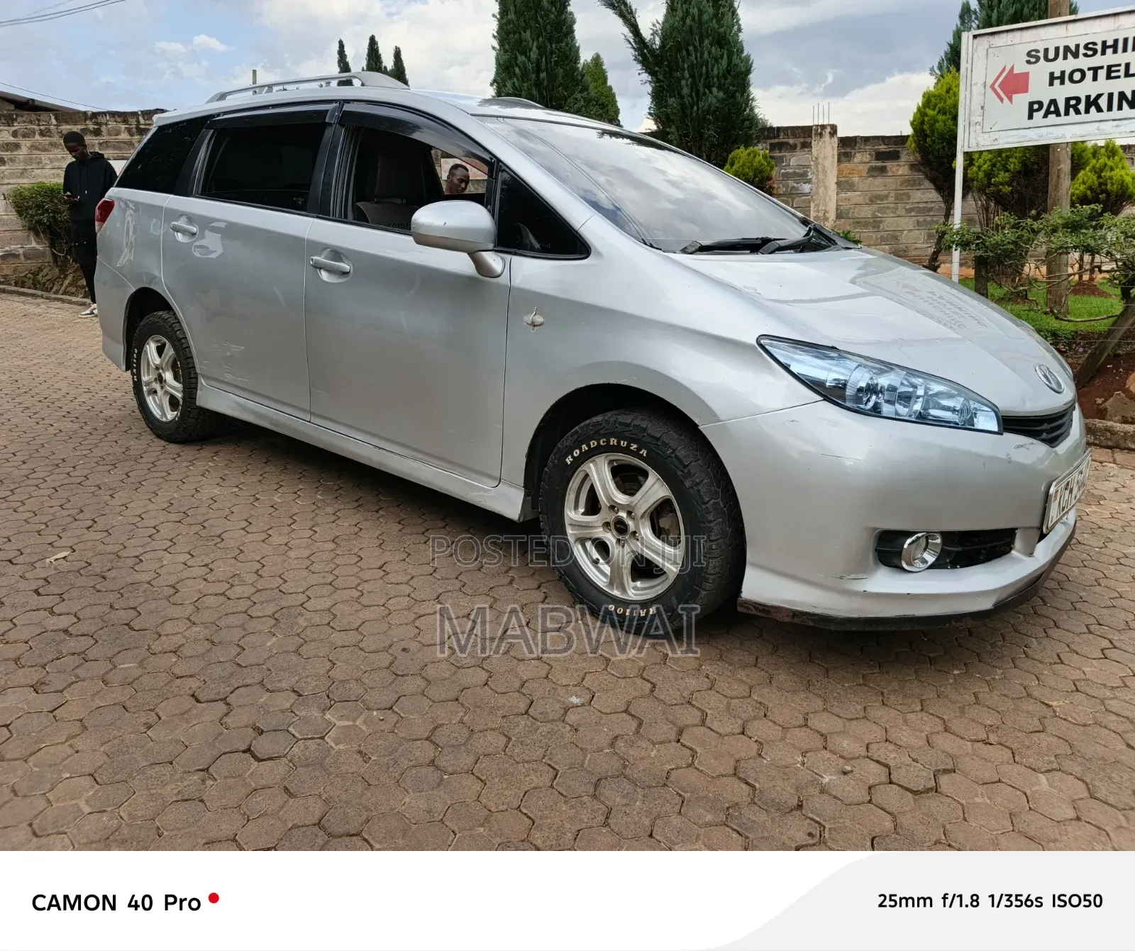 Toyota Wish 2010 Silver