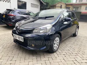 Toyota Vitz 2014 Black